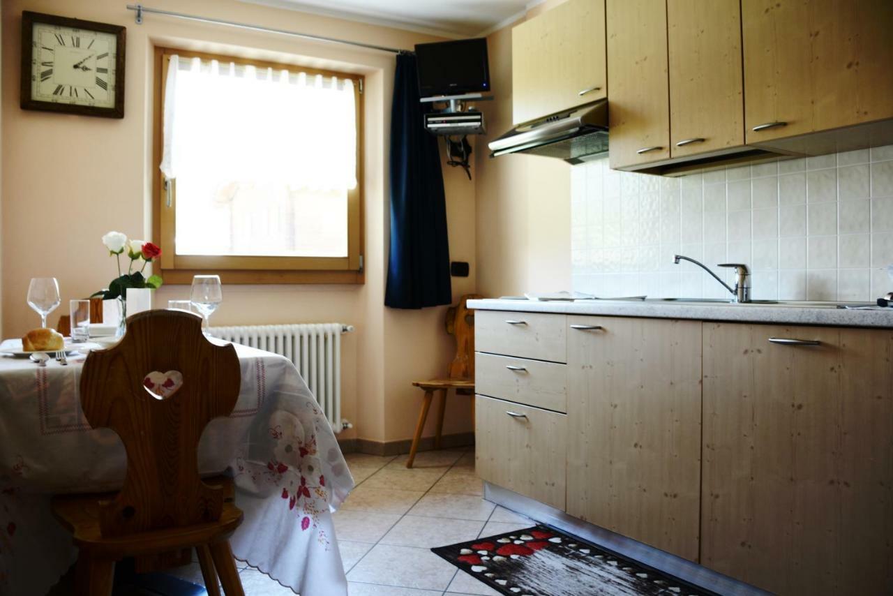 Baita Peza Dal Dos Лівіньо Екстер'єр фото
